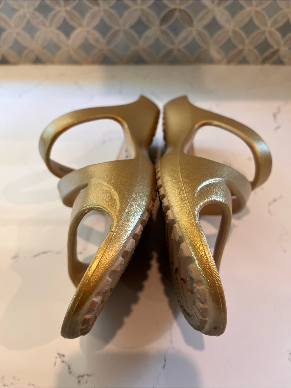 CROCS Kadee II Metallic Gold Double-Strap Strappy Slide Sandals Women's Size 9 - Picture 8 of 12